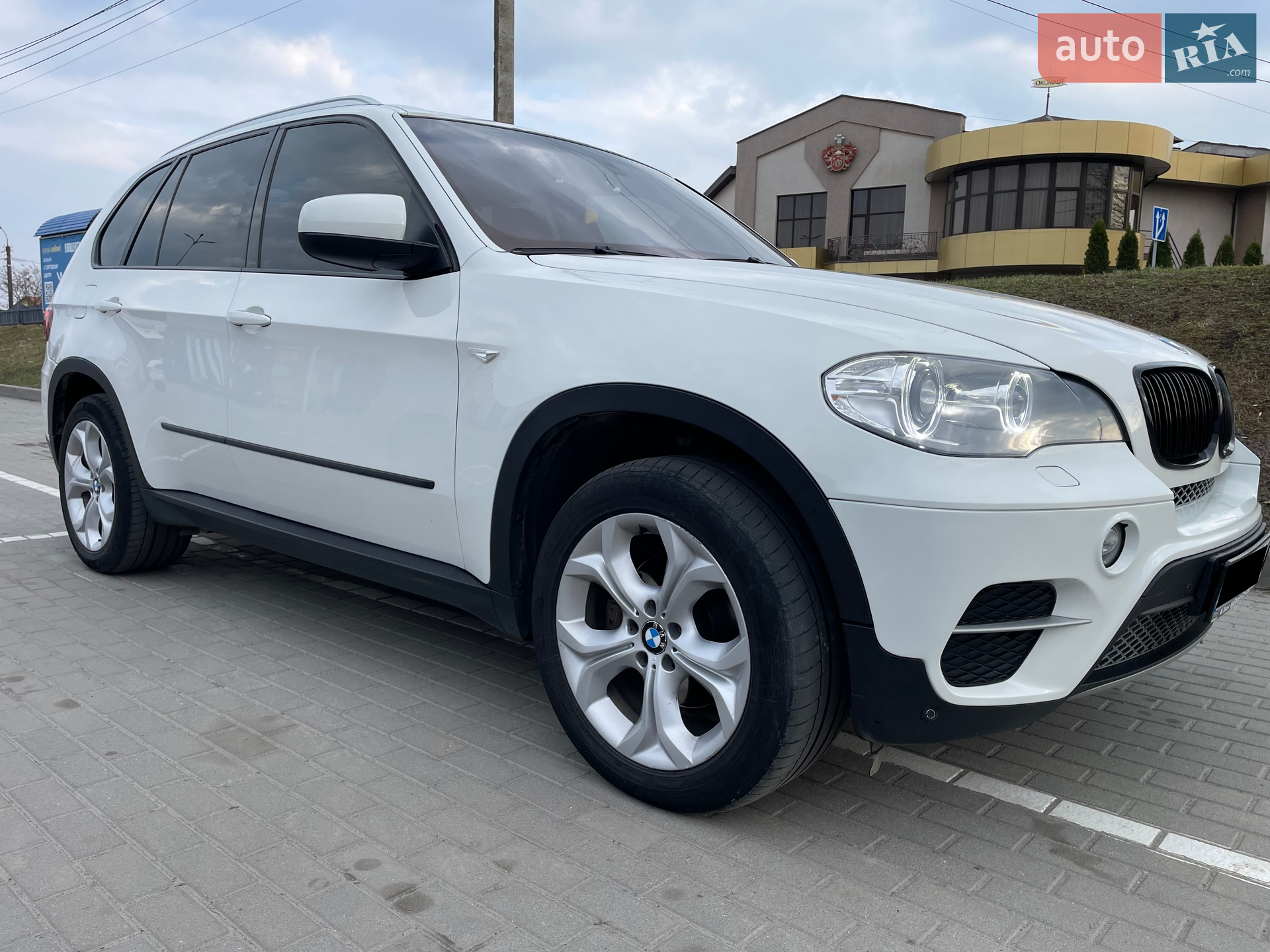 2010 BMW X5 - мініатюра 3