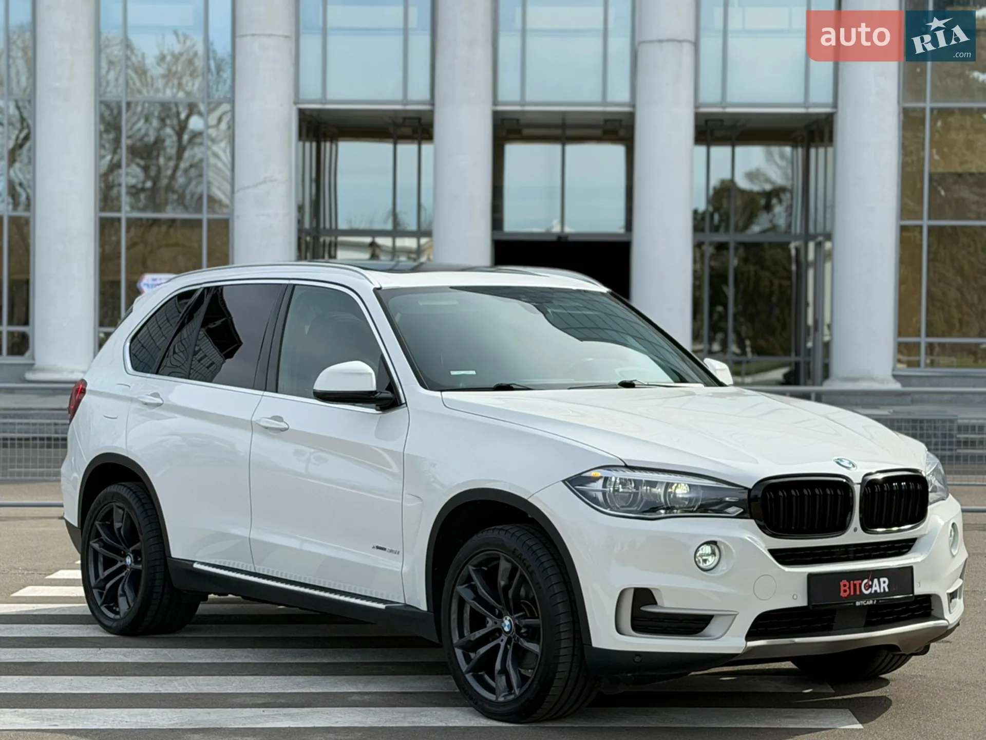 2017 BMW X5 - мініатюра 2