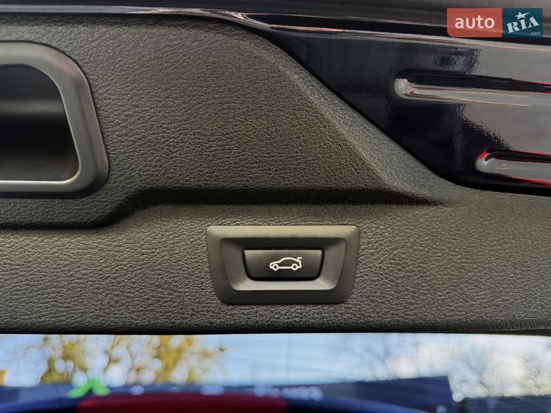 Внедорожник / Кроссовер BMW X5 2015 в Киеве