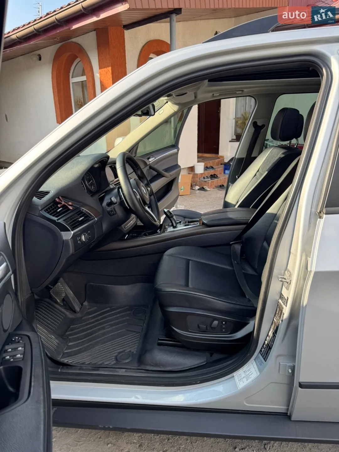 2010 BMW X5 - мініатюра 15