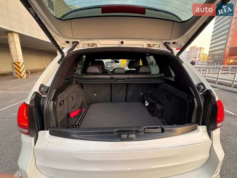 Внедорожник / Кроссовер BMW X5 2015 в Днепре