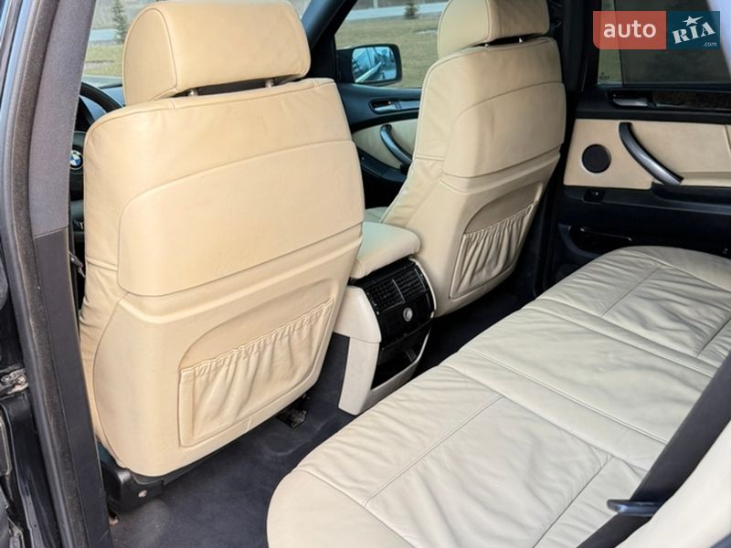 Внедорожник / Кроссовер BMW X5 2005 в Черновцах