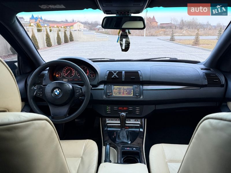 Внедорожник / Кроссовер BMW X5 2005 в Черновцах