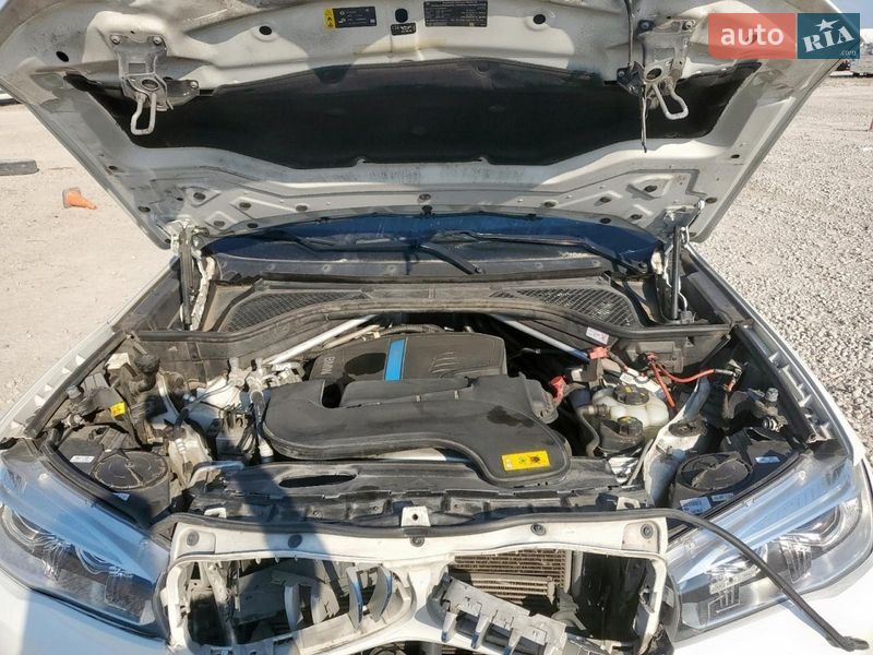 Позашляховик / Кросовер BMW X5 2018 в Києві фото 12 Позашляховик / Кросовер BMW X5 2018 в Києві