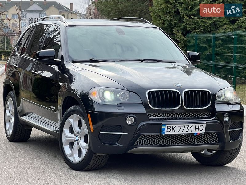 Внедорожник / Кроссовер BMW X5 2010 в Ровно