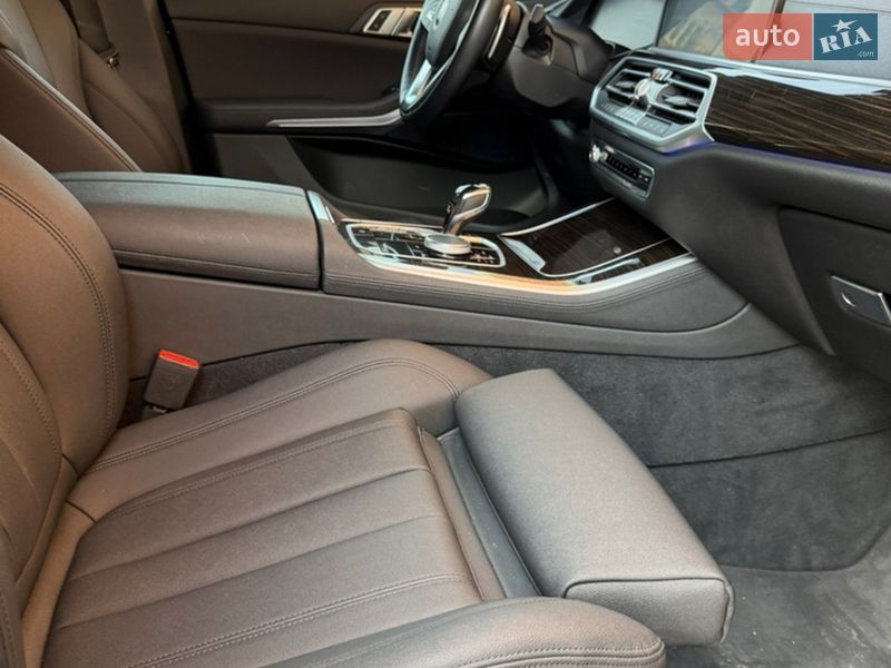 Внедорожник / Кроссовер BMW X5 2020 в Львове