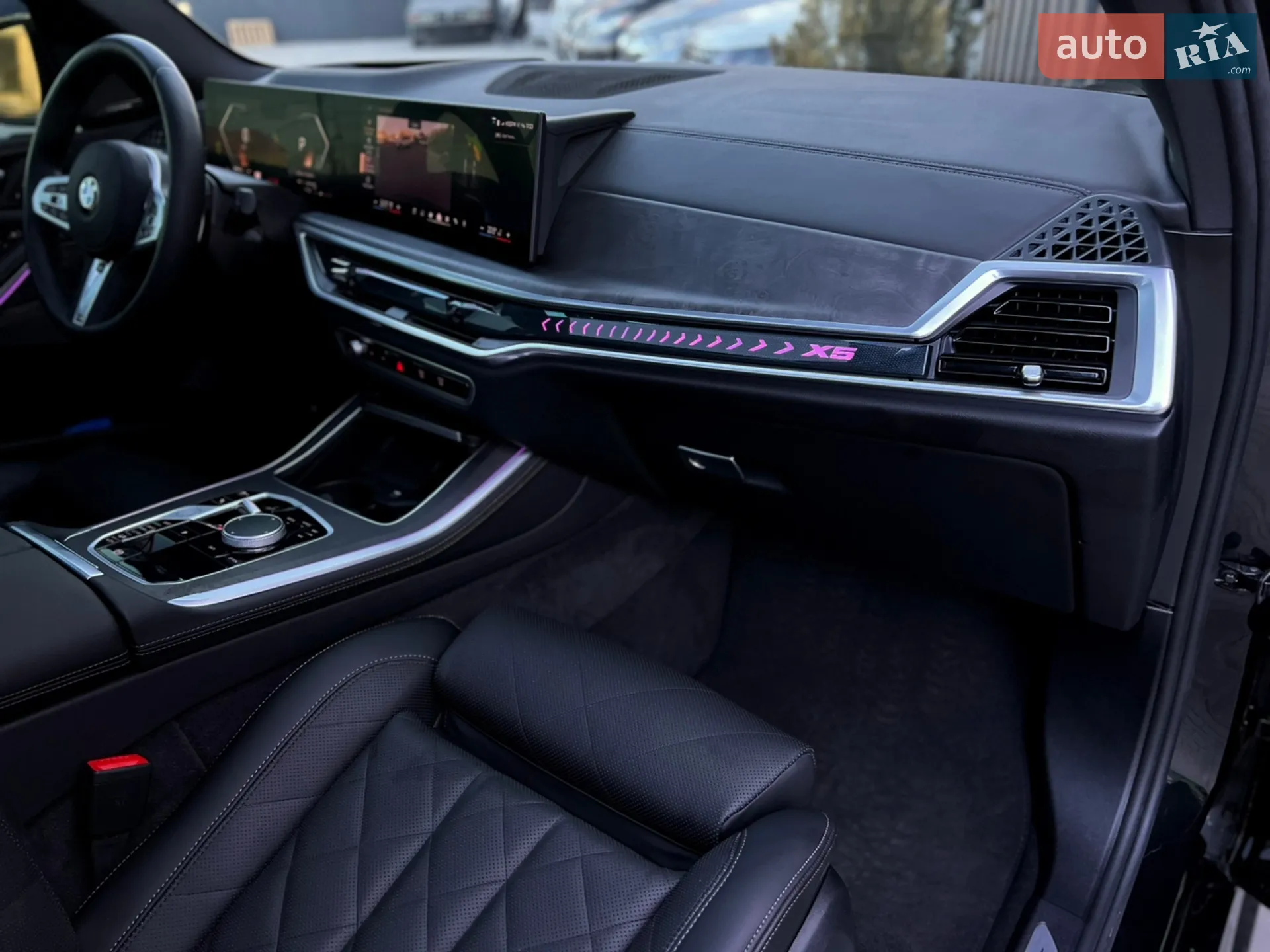 2025 BMW X5 - мініатюра 34