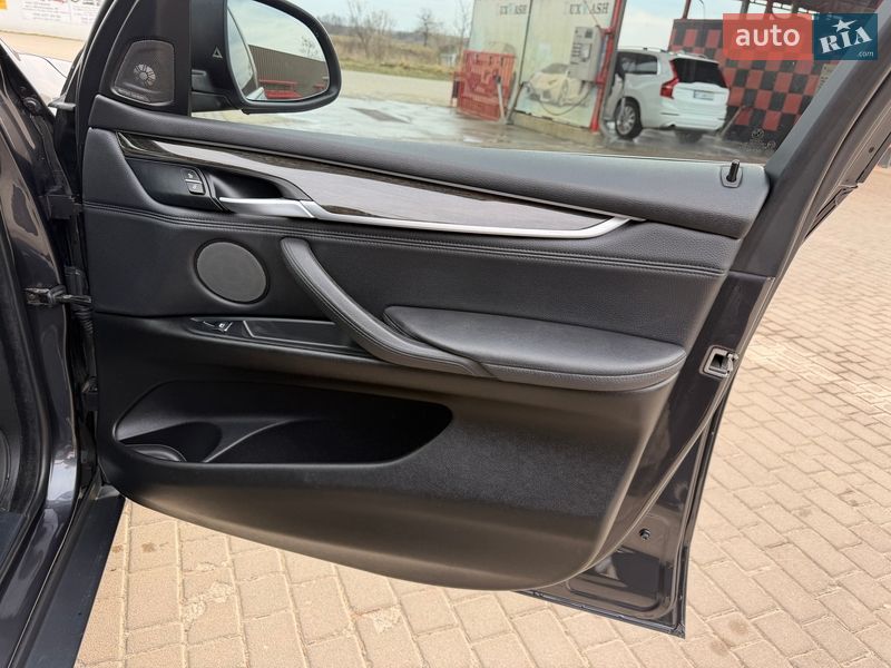 Внедорожник / Кроссовер BMW X5 2015 в Ивано-Франковске