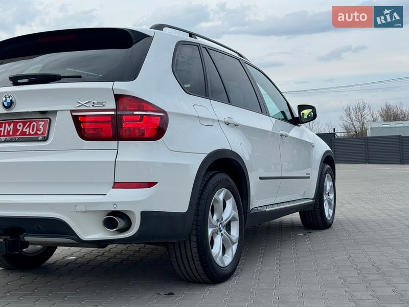 Позашляховик / Кросовер BMW X5 2012 в Рівному