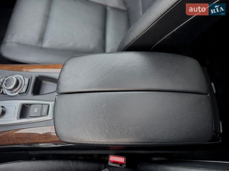 Позашляховик / Кросовер BMW X5 2012 в Рівному