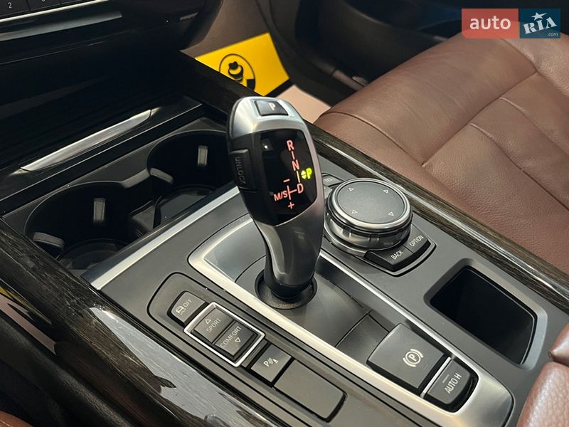 Внедорожник / Кроссовер BMW X5 2015 в Шептицькому
