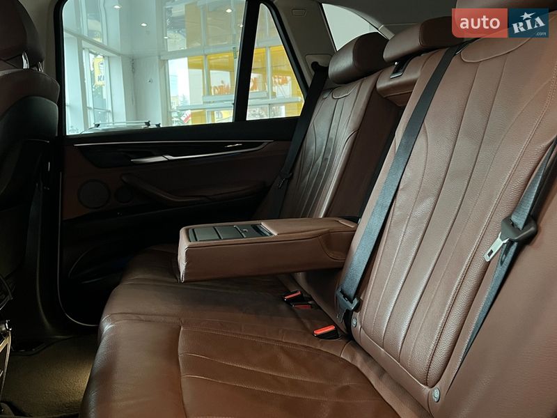 Внедорожник / Кроссовер BMW X5 2015 в Шептицькому