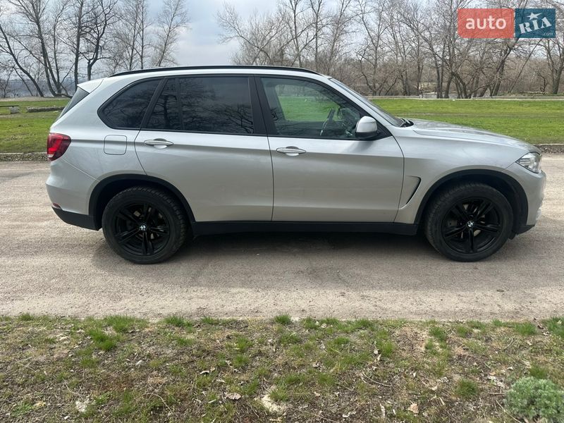 Внедорожник / Кроссовер BMW X5 2017 в Днепре
