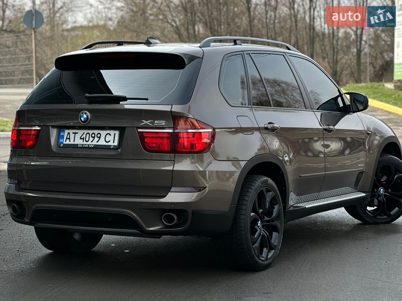 Внедорожник / Кроссовер BMW X5 2011 в Ивано-Франковске
