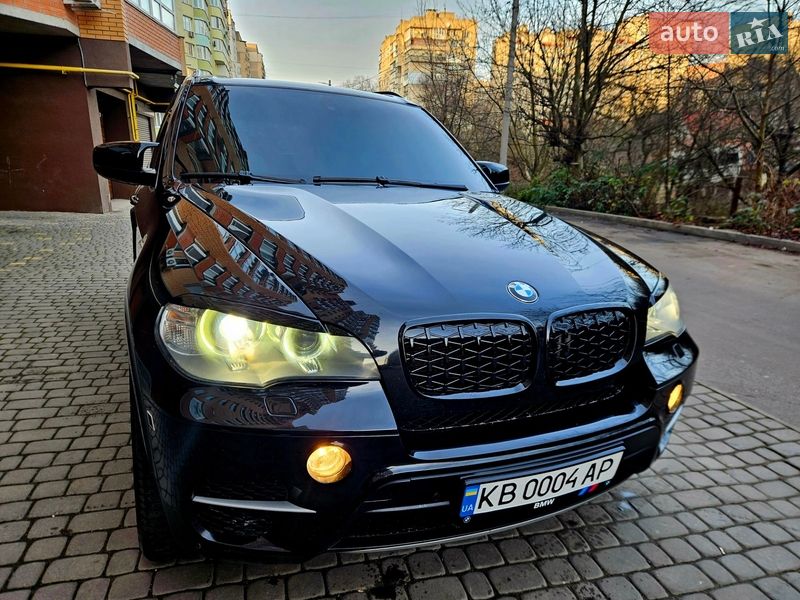 BMW X5 2011