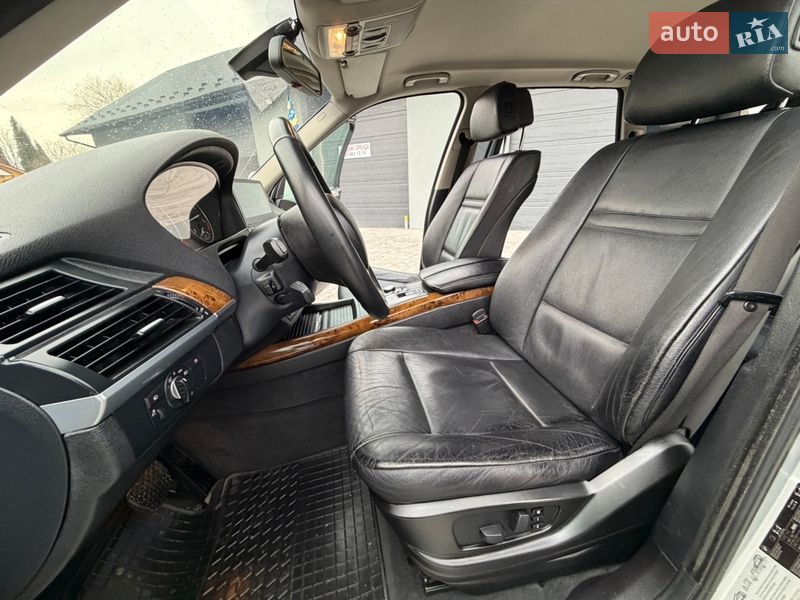 Позашляховик / Кросовер BMW X5 2009 в Коломиї