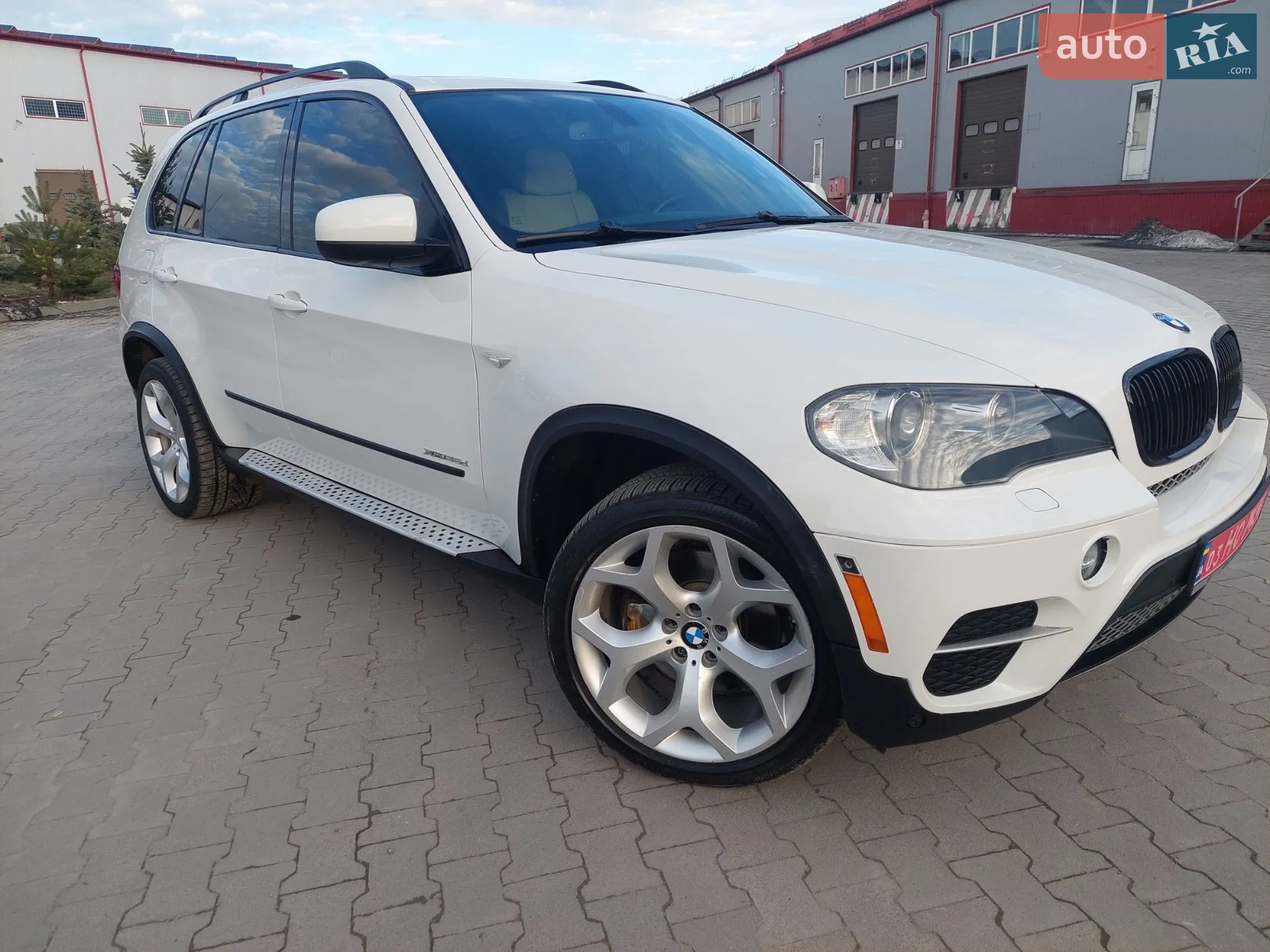 2011 BMW X5 - мініатюра 17