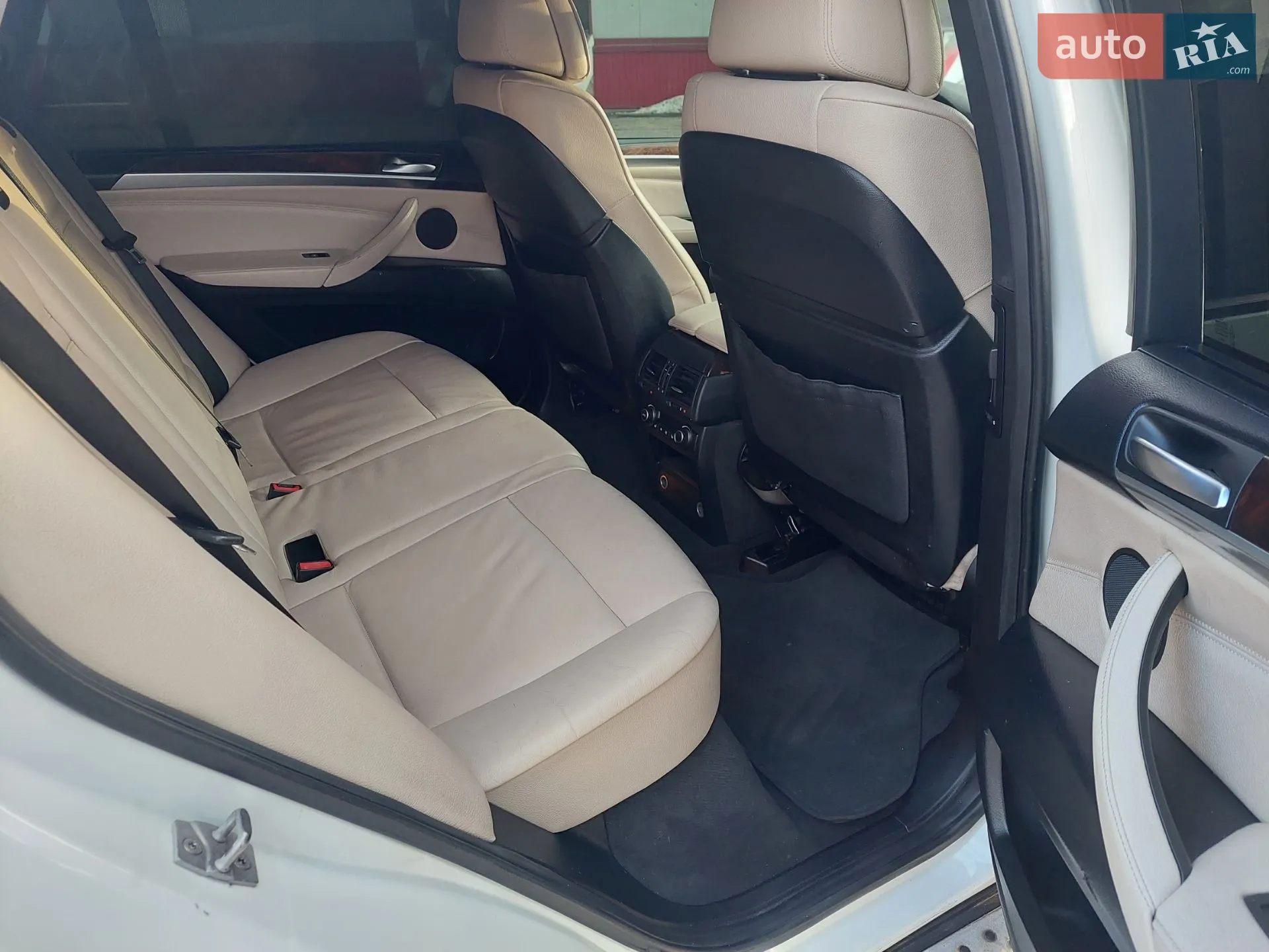 2011 BMW X5 - мініатюра 39