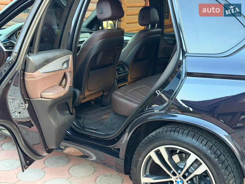 Внедорожник / Кроссовер BMW X5 2015 в Вараше