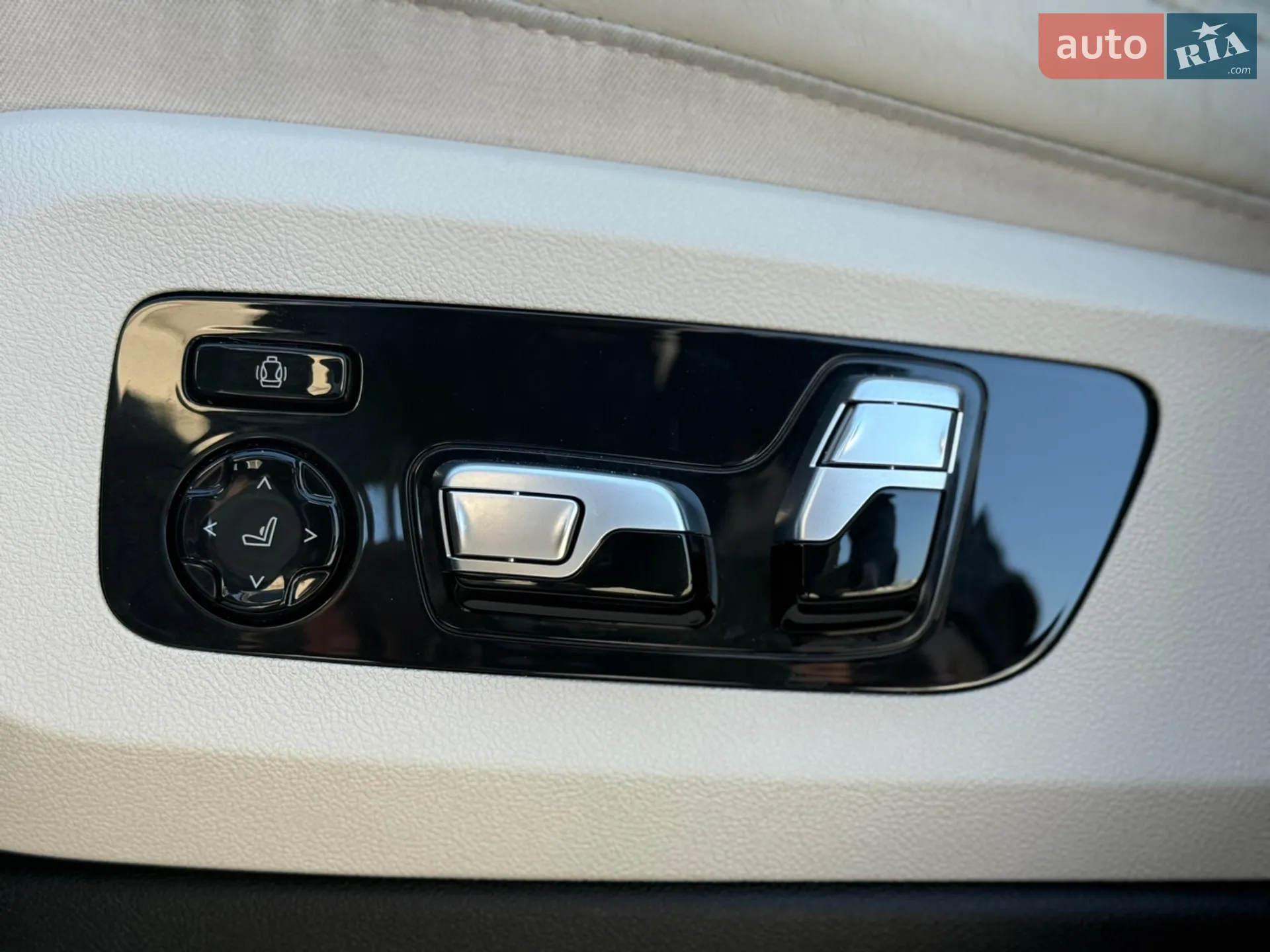 2021 BMW X5 - мініатюра 14