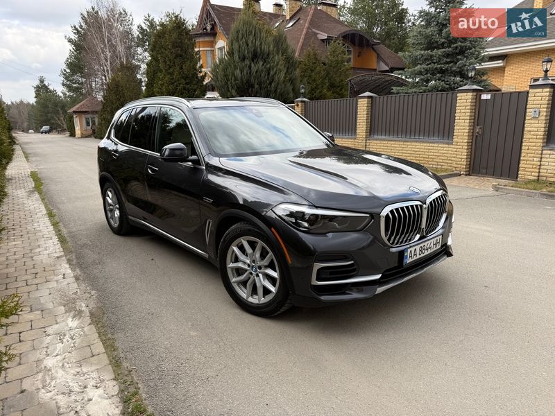 Внедорожник / Кроссовер BMW X5 2022 в Киеве