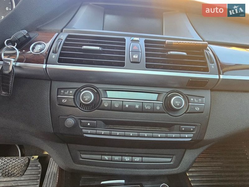 Внедорожник / Кроссовер BMW X5 2007 в Киеве