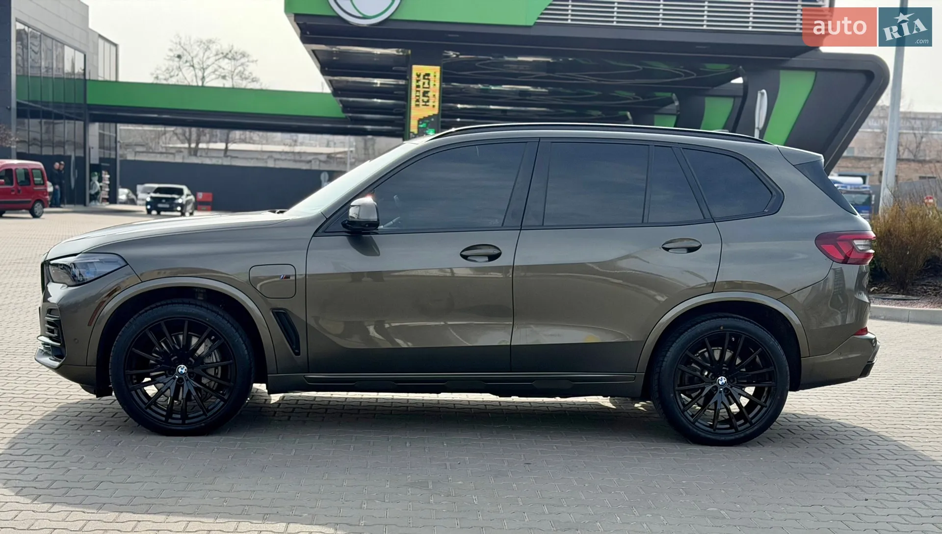 2022 BMW X5 - мініатюра 16