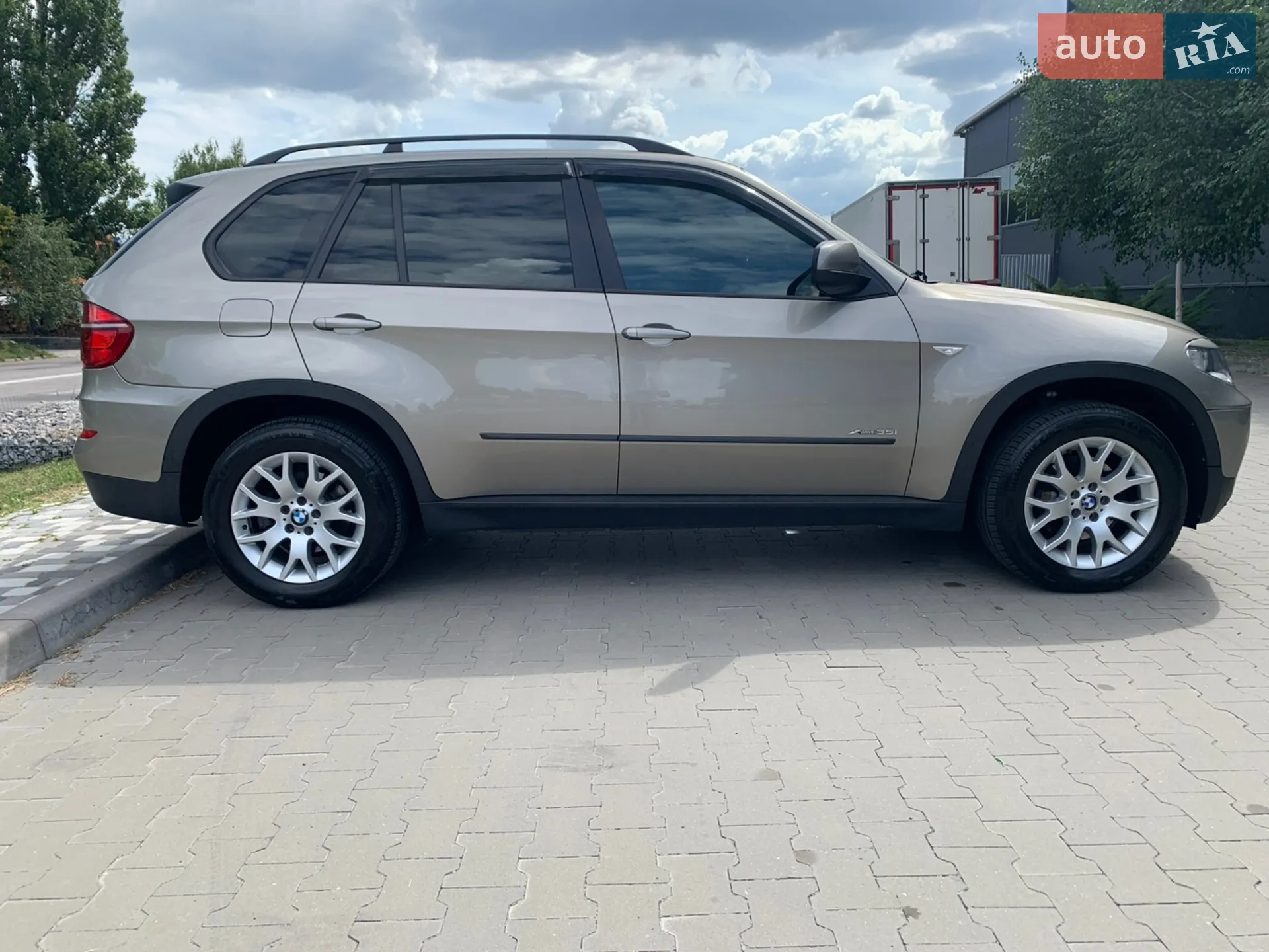 2011 BMW X5 - мініатюра 14