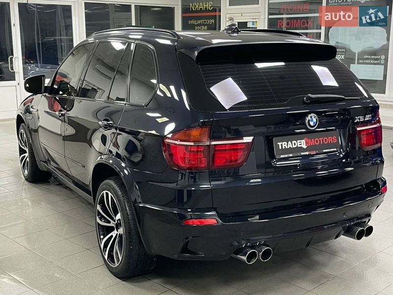 Внедорожник / Кроссовер BMW X5 2011 в Киеве