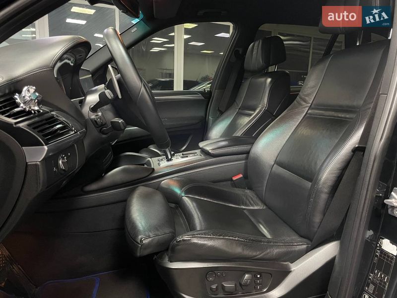 Внедорожник / Кроссовер BMW X5 2011 в Киеве