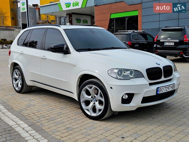 Внедорожник / Кроссовер BMW X5 2012 в Подволочиске