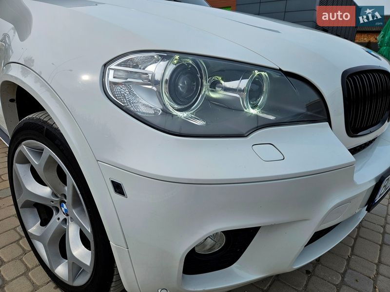 Внедорожник / Кроссовер BMW X5 2012 в Подволочиске