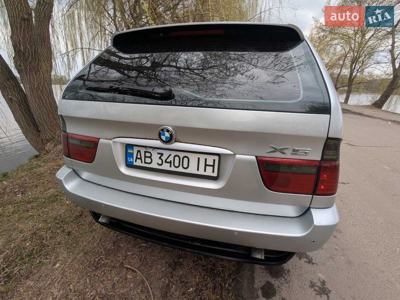 Внедорожник / Кроссовер BMW X5 2001 в Млинове