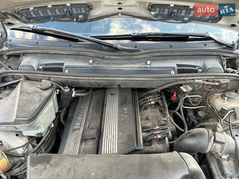 Внедорожник / Кроссовер BMW X5 2003 в Ровно