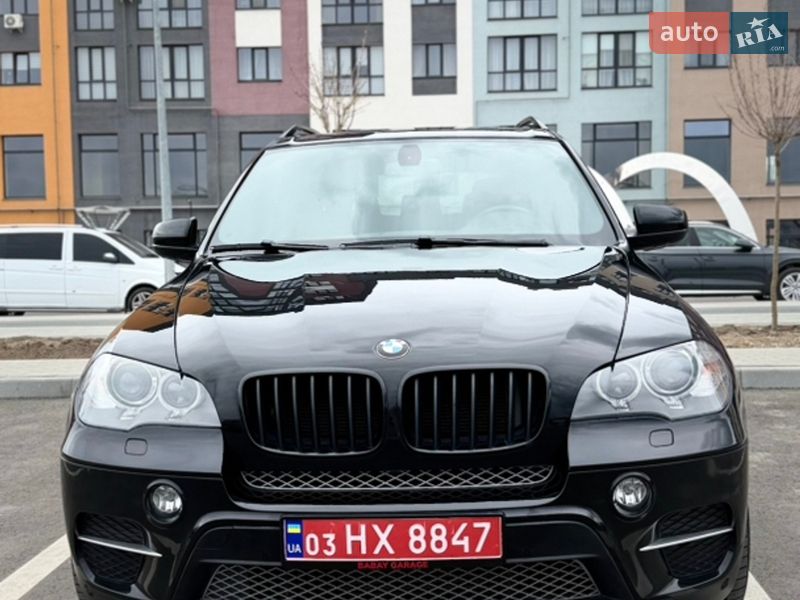 Внедорожник / Кроссовер BMW X5 2011 в Ровно