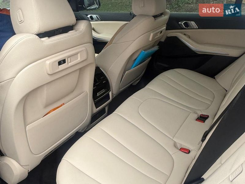 Внедорожник / Кроссовер BMW X5 2022 в Славянске