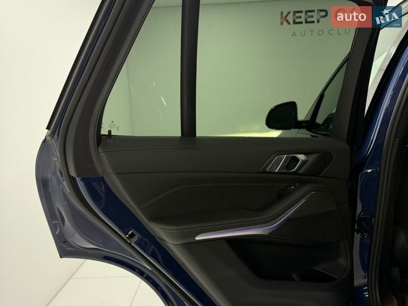 Внедорожник / Кроссовер BMW X5 2021 в Одессе