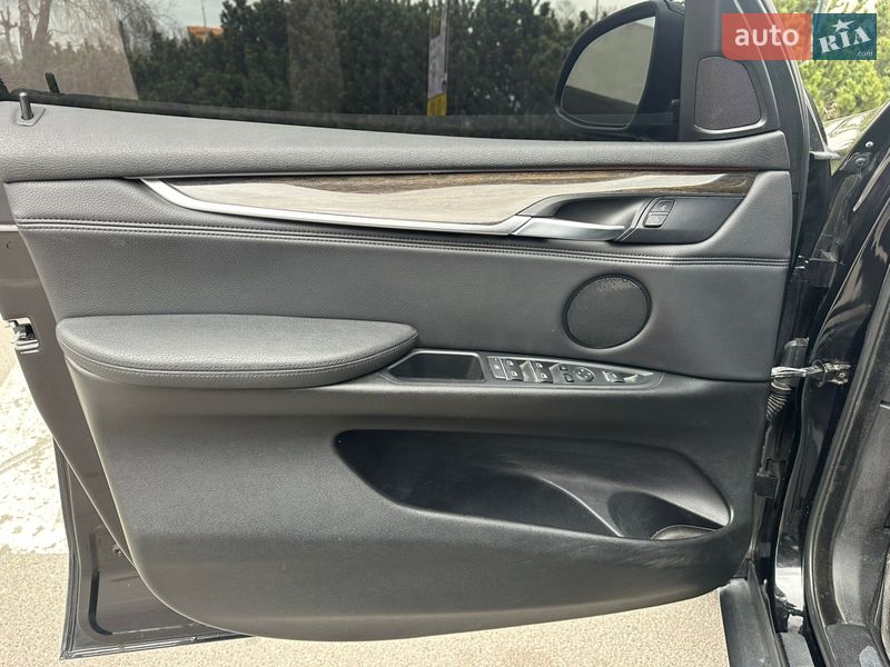 Внедорожник / Кроссовер BMW X5 2014 в Киеве