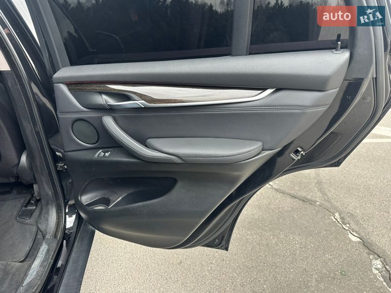 Внедорожник / Кроссовер BMW X5 2014 в Киеве