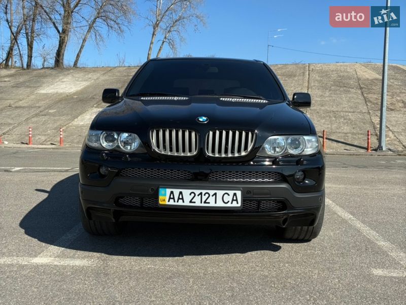 Внедорожник / Кроссовер BMW X5 2004 в Киеве