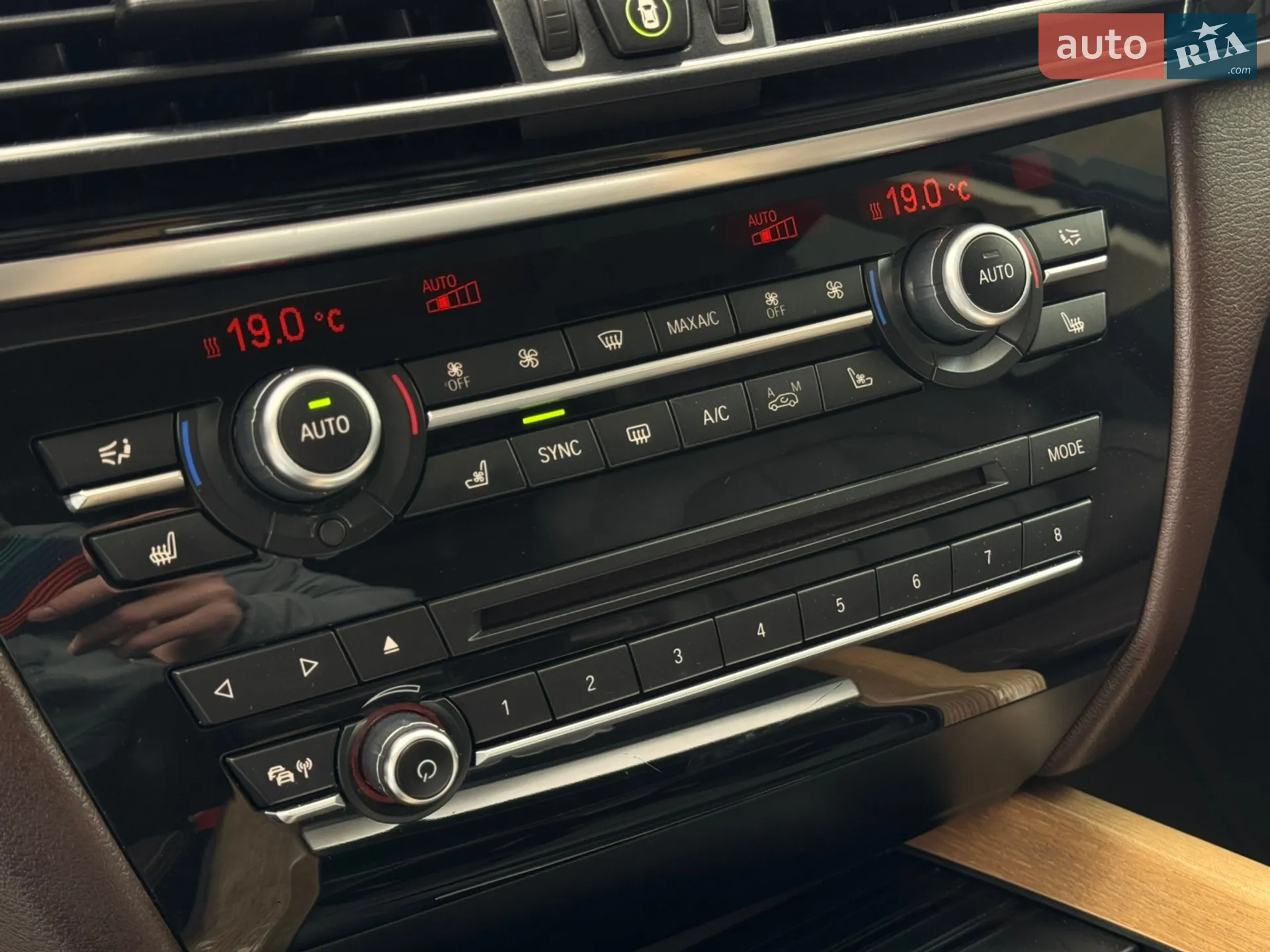 2015 BMW X5 - мініатюра 75