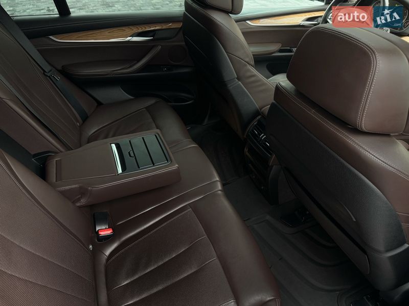 Позашляховик / Кросовер BMW X5 2015 в Дрогобичі