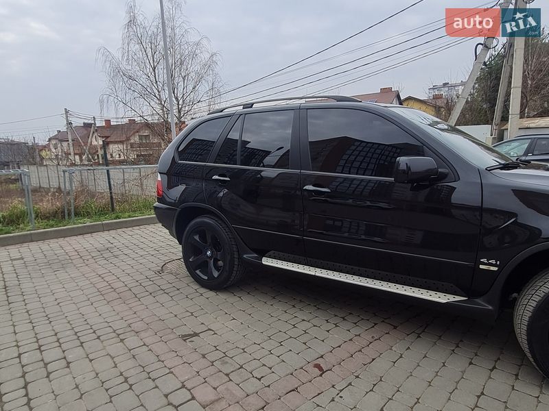 Внедорожник / Кроссовер BMW X5 2003 в Ивано-Франковске
