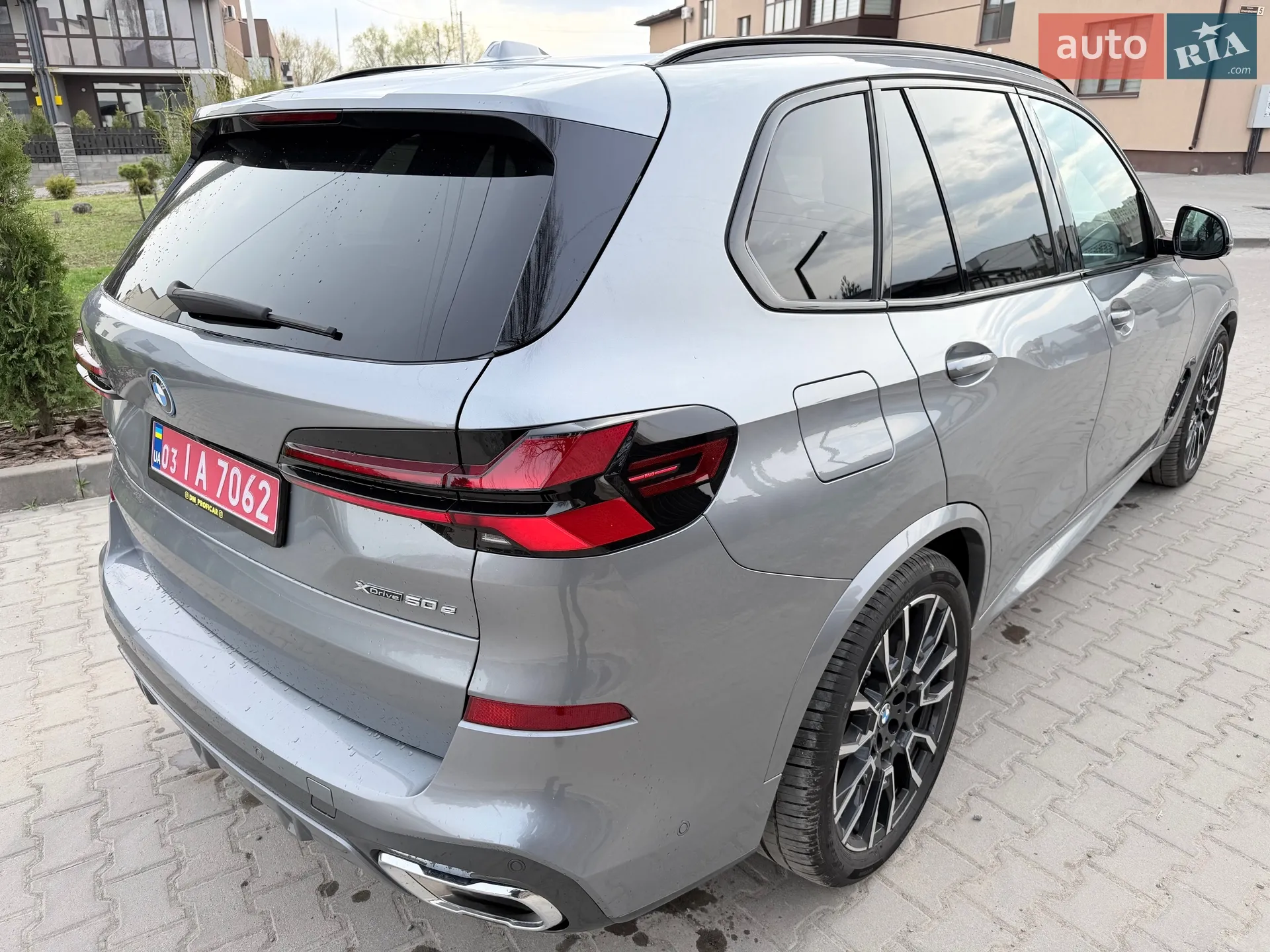 2025 BMW X5 - мініатюра 13