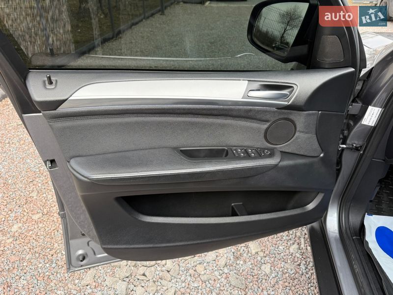 Внедорожник / Кроссовер BMW X5 2010 в Стрые