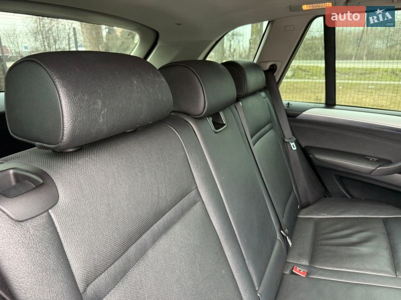Внедорожник / Кроссовер BMW X5 2010 в Стрые