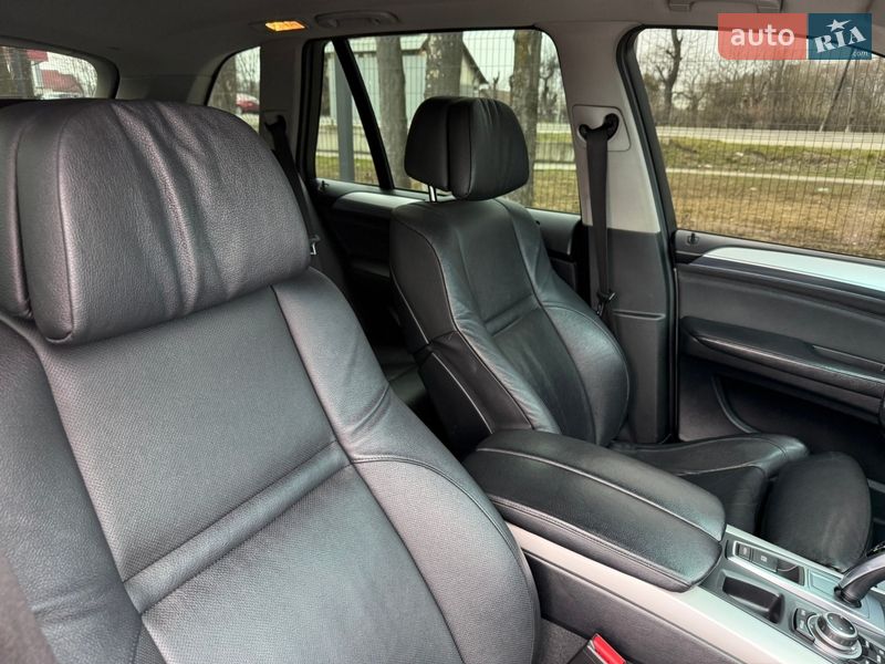 Внедорожник / Кроссовер BMW X5 2010 в Стрые