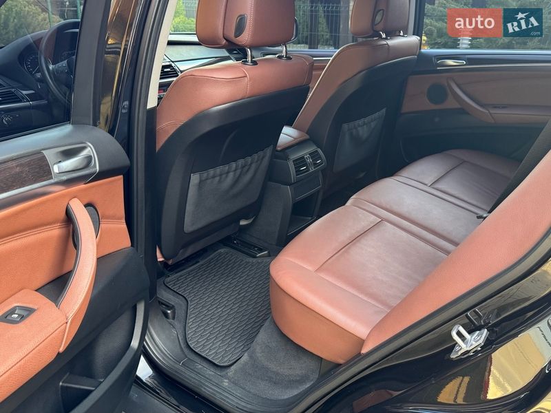 Внедорожник / Кроссовер BMW X5 2013 в Сумах