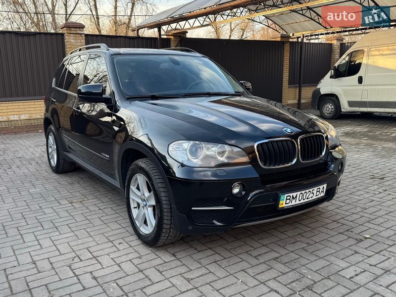Внедорожник / Кроссовер BMW X5 2013 в Сумах