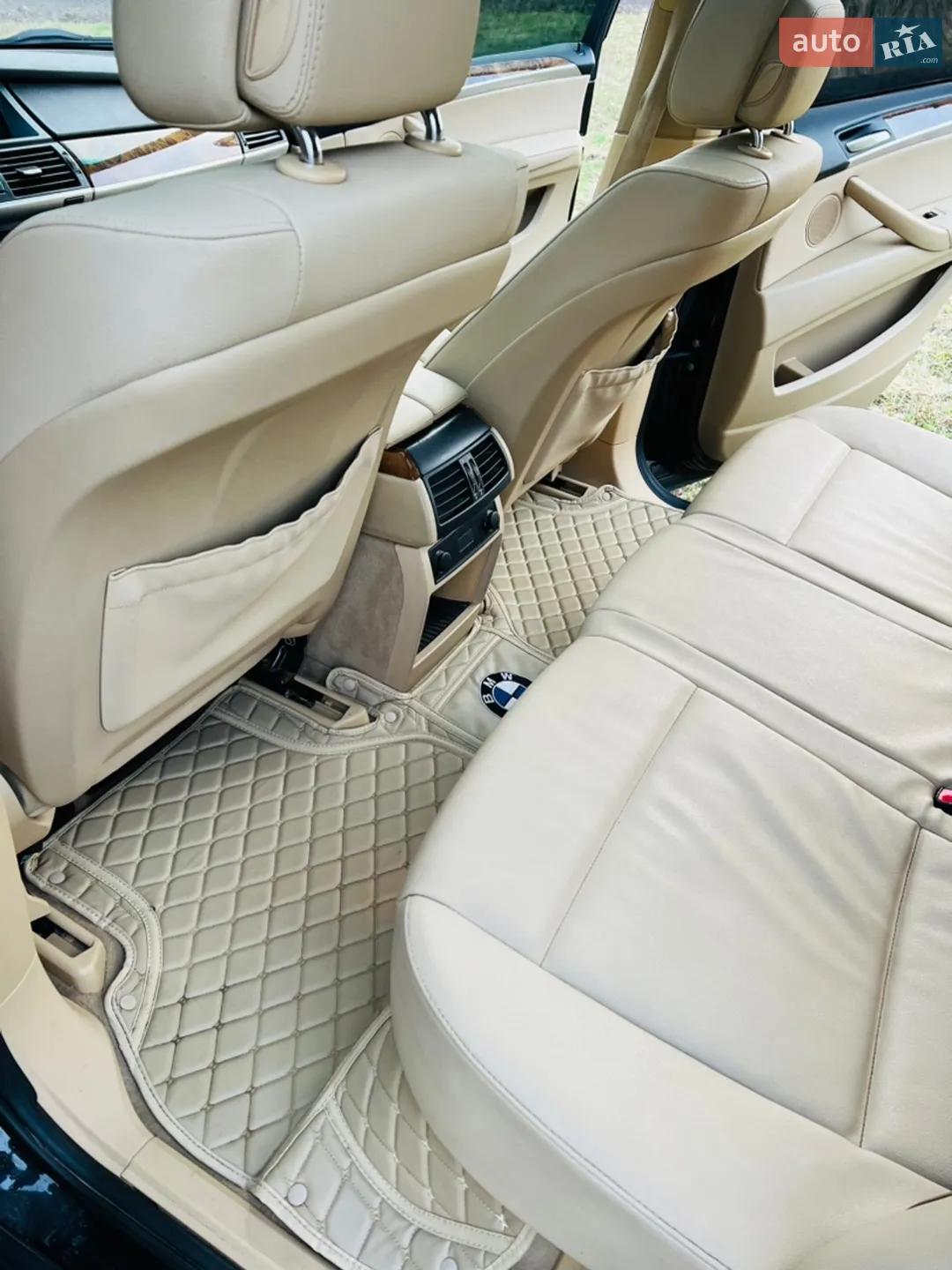 2011 BMW X5 - мініатюра 20
